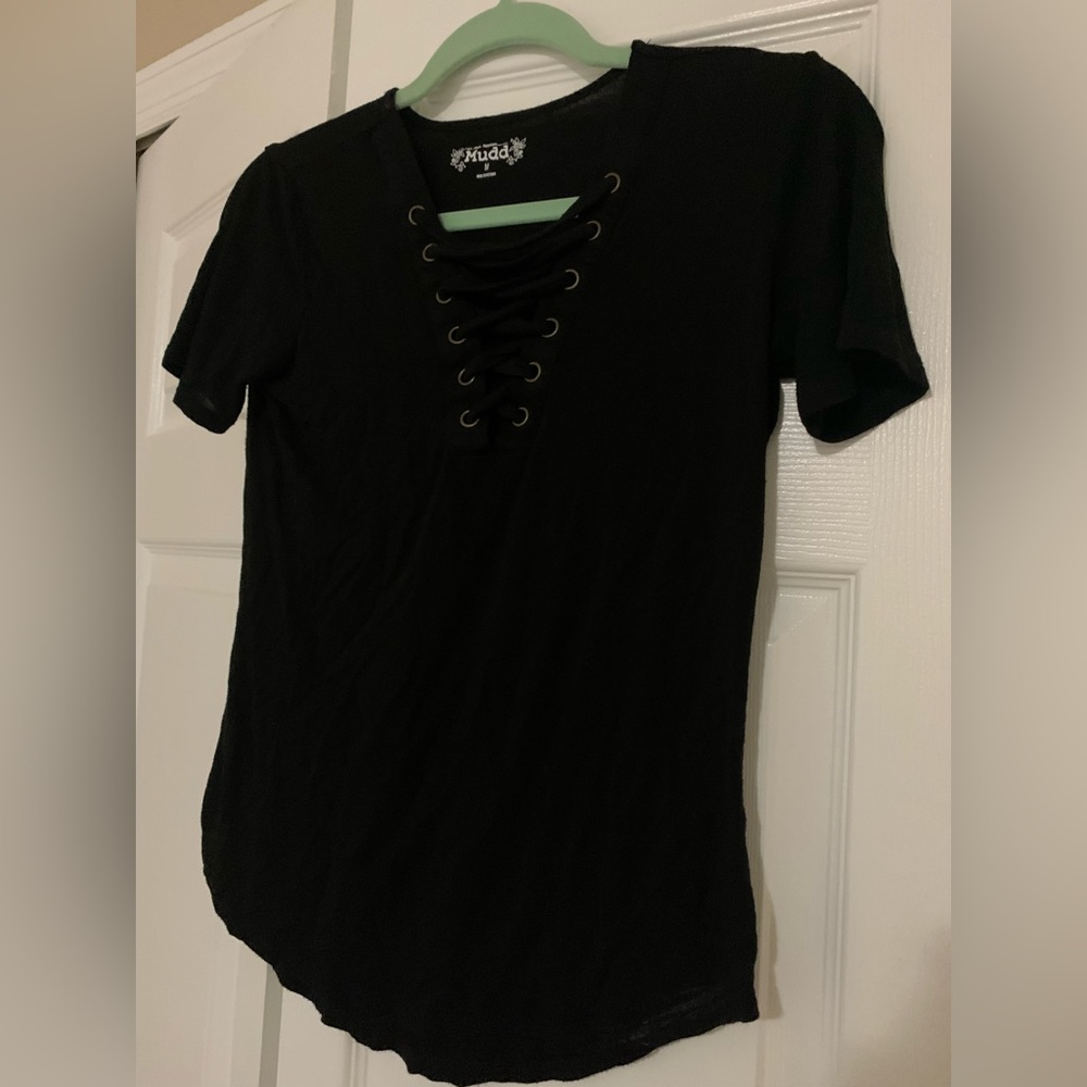 Laced up black top